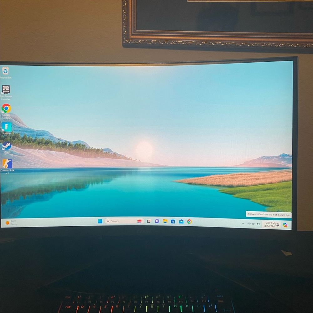ASUS gaming computer complete setup - Picture 6 of 6